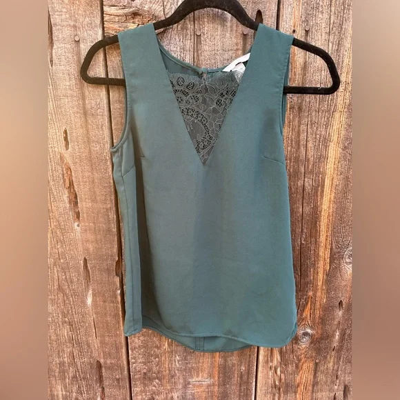 H&M Green/Teal Lace V-Neck Short Sleeve Casual Business Shirt Tank Top - Picture 1 of 14